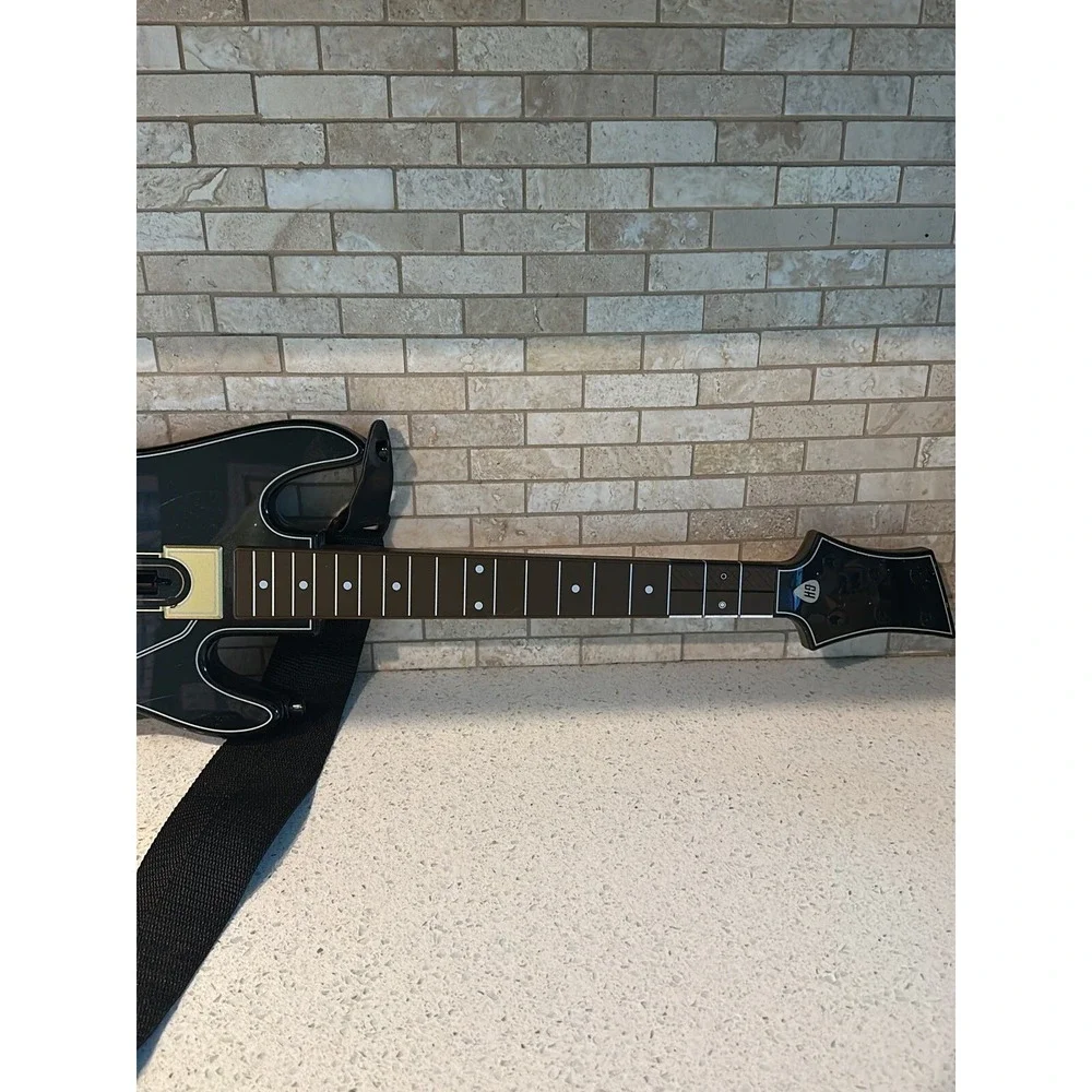 Guitar Hero Live Ps3 Guitar Controller Model #654 No dongle‎